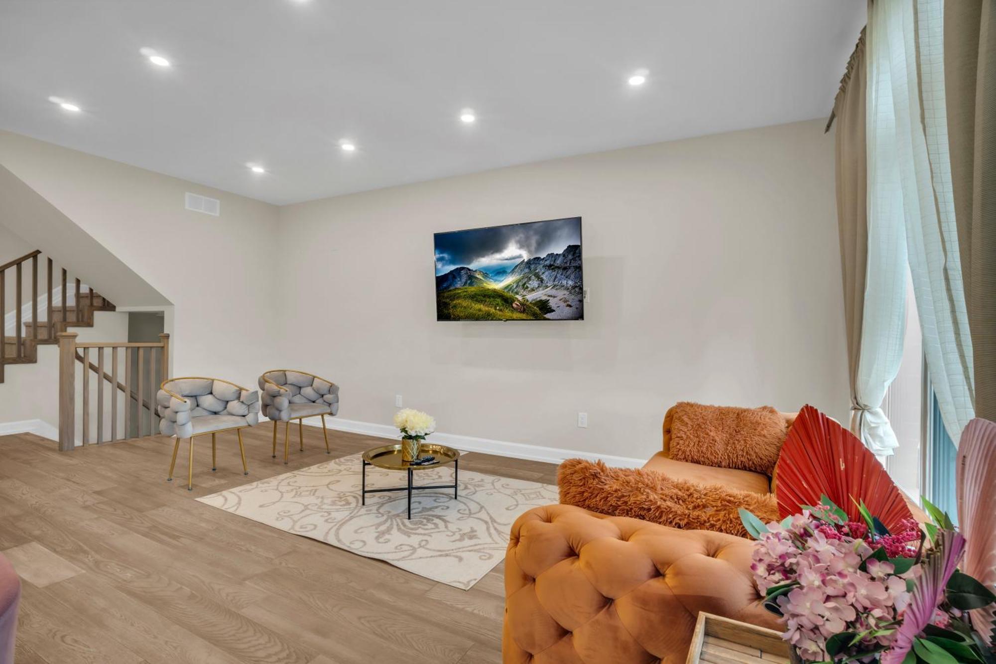 Luxury Niagara 3 Bdr Townhouse /Garage Apartment Ngoại thất bức ảnh
