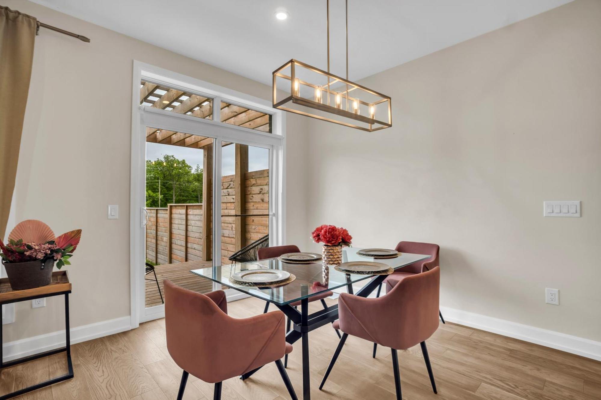 Luxury Niagara 3 Bdr Townhouse /Garage Apartment Ngoại thất bức ảnh